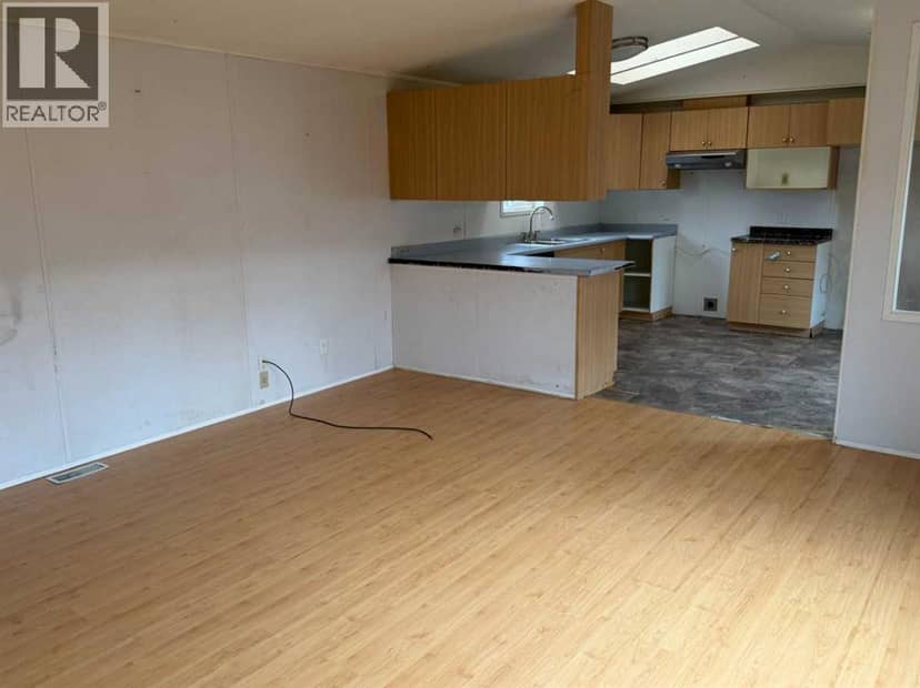 84, 1101 84 Street NE, Calgary, photo 5