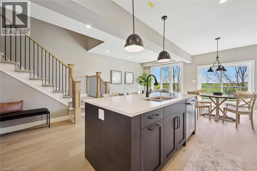 46 WALKER Road — photo 6 of 24