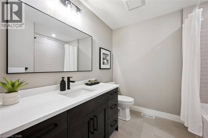 46 WALKER Road — photo 16 of 24