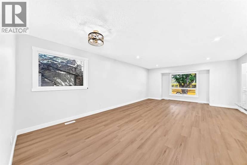 55 Mckinley Way SE — photo 12 of 29