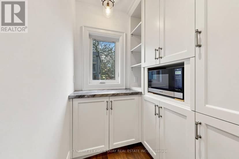 32 Crestview Road — photo 13 of 40