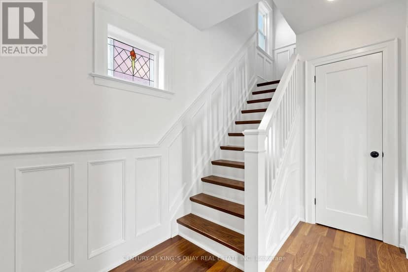 32 Crestview Road — photo 14 of 40