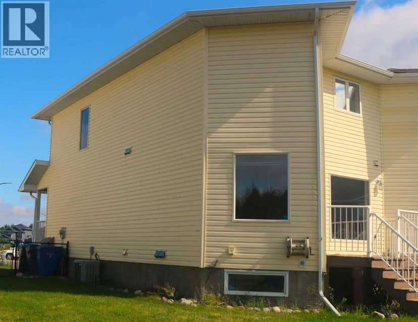 11 Northlands Crescent NE — photo 24 of 24
