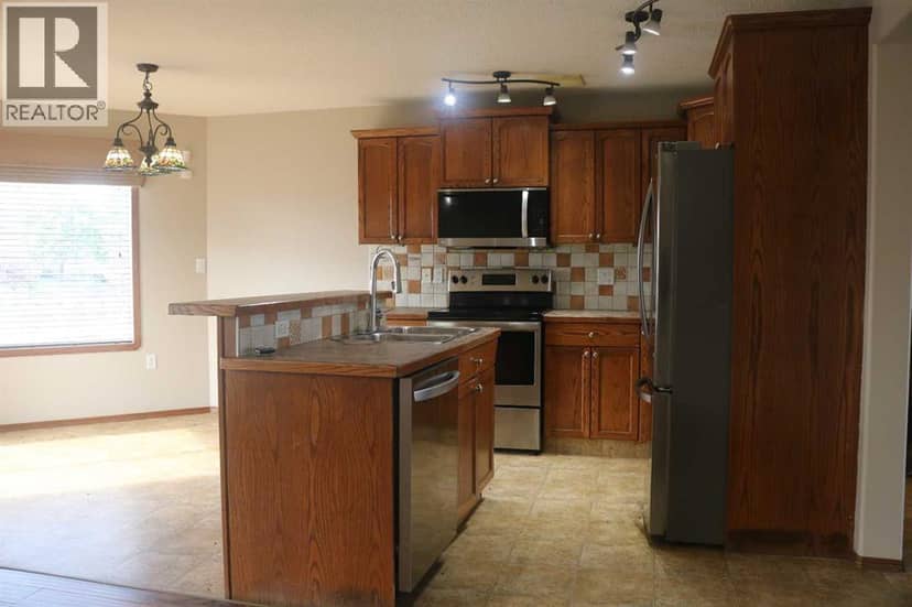 11 Northlands Crescent NE, Medicine Hat, photo 7