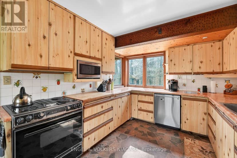 41 Park Road S — photo 12 of 40