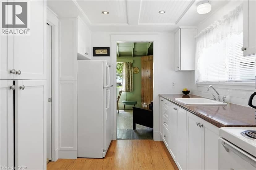 27 WINGER Drive, Selkirk, photo 7