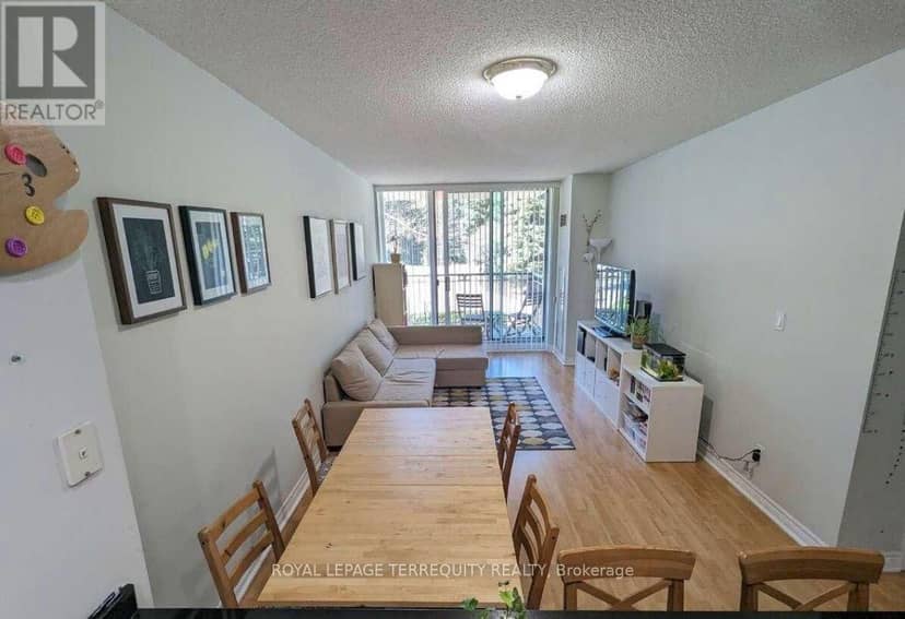 222 - 38 William Carson Crescent — photo 11 of 14