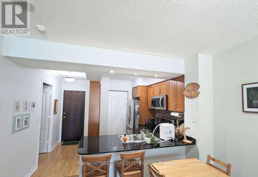222 - 38 William Carson Crescent, Toronto, photo 7