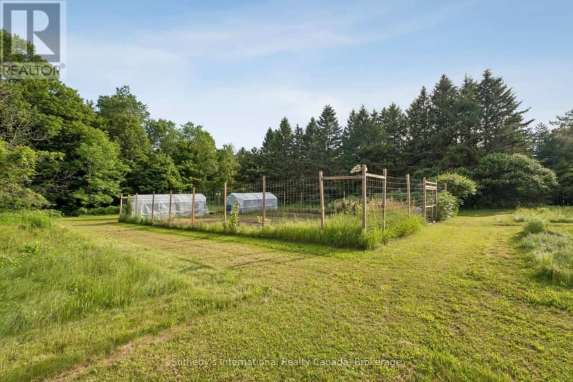 938400 Airport Road — photo 36 of 40