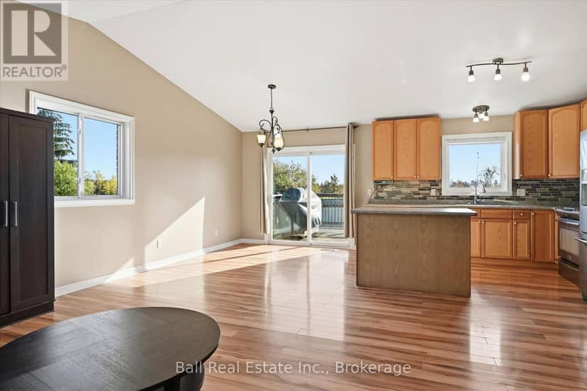 323 Cadigan Road — photo 10 of 40