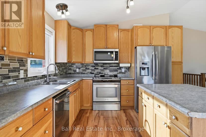 323 Cadigan Road — photo 12 of 40
