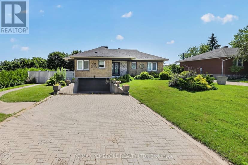 235 Broadview Drive, Pembroke, photo 2
