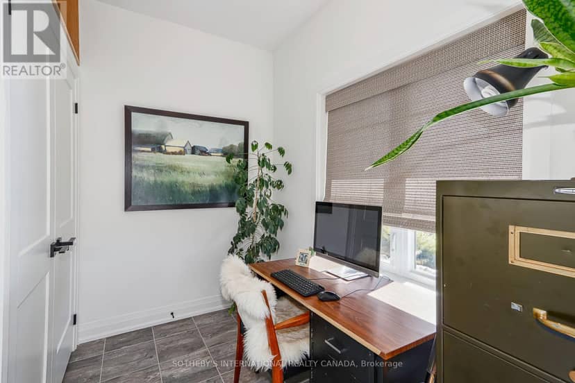 70 Plewes Drive — photo 19 of 32