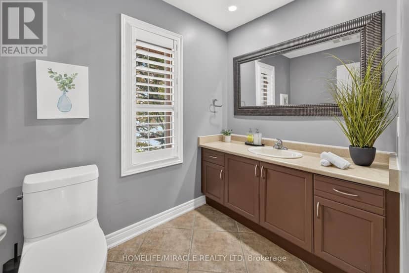 41 Kingsview Drive — photo 10 of 40