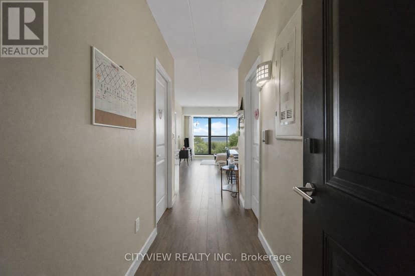 414 - 1291 Gordon Street — photo 10 of 39