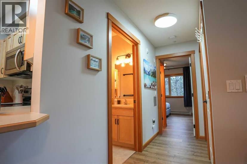 101, 101 Montane Road — photo 15 of 22