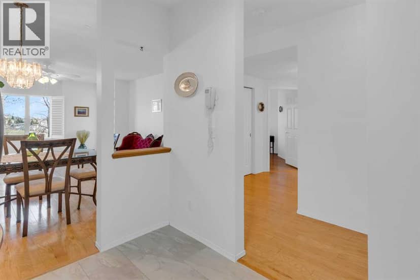 3115, 3115 Sienna Park Green SW — photo 10 of 40