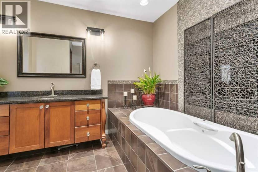 38242 RR 195 — photo 29 of 40