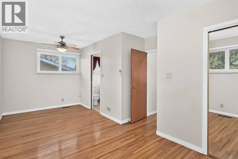 1040 Motherwell Road NE — photo 15 of 40