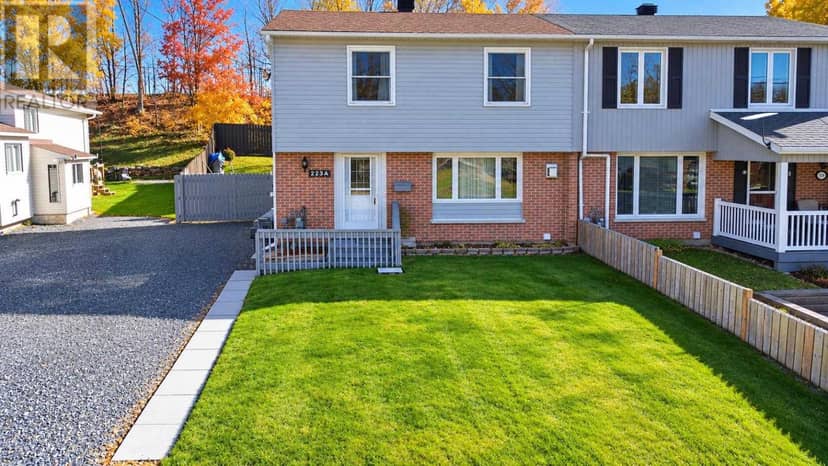 223A Ottawa AVE — photo 1 of 34