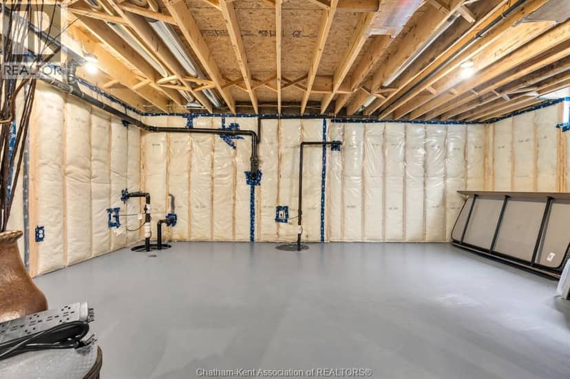 111 Bloomington WAY — photo 35 of 40