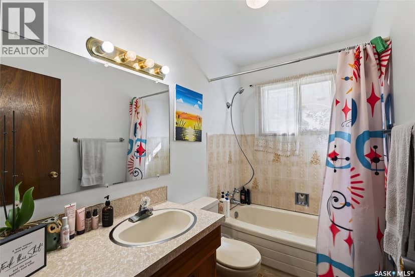 114 Scotia DRIVE — photo 18 of 32