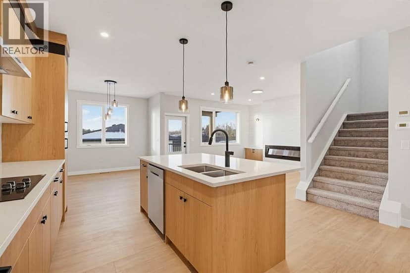 4352 61 Avenue — photo 19 of 40