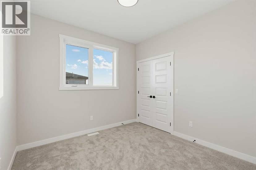 4352 61 Avenue — photo 30 of 40
