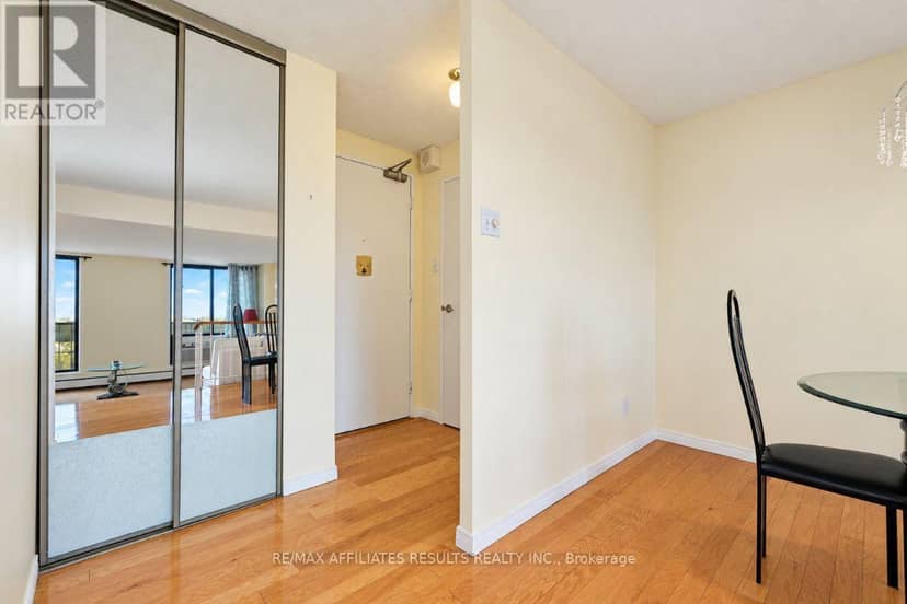 408 - 415 Greenview Avenue, Ottawa, photo 4
