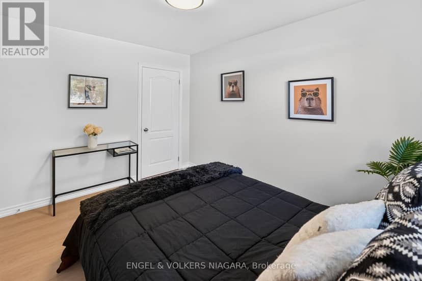 6773 Crawford Street — photo 15 of 32