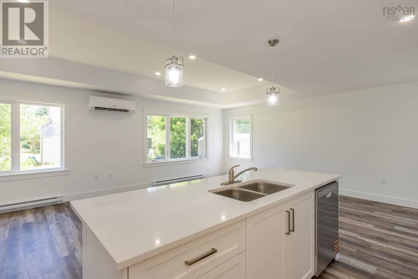 39 Covey Drive — photo 21 of 40