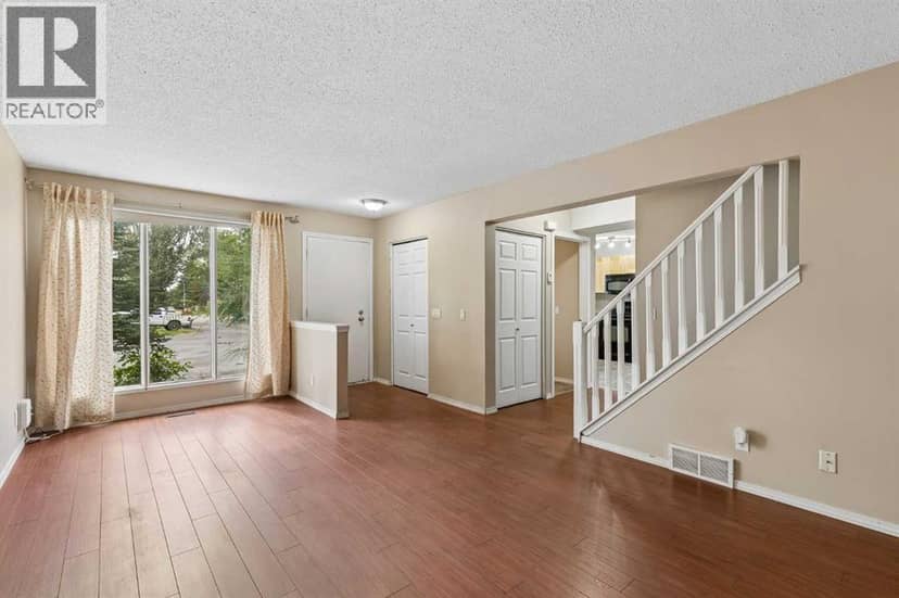 124 Pineset Place NE, Calgary, photo 7