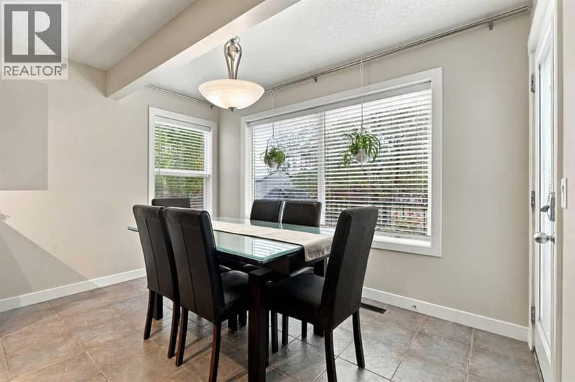 185 Silverado Plains Close SW — photo 16 of 40