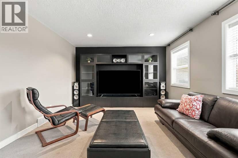 185 Silverado Plains Close SW — photo 20 of 40