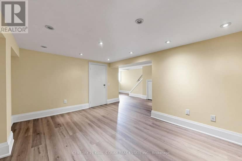 32 Crestview Road — photo 32 of 40