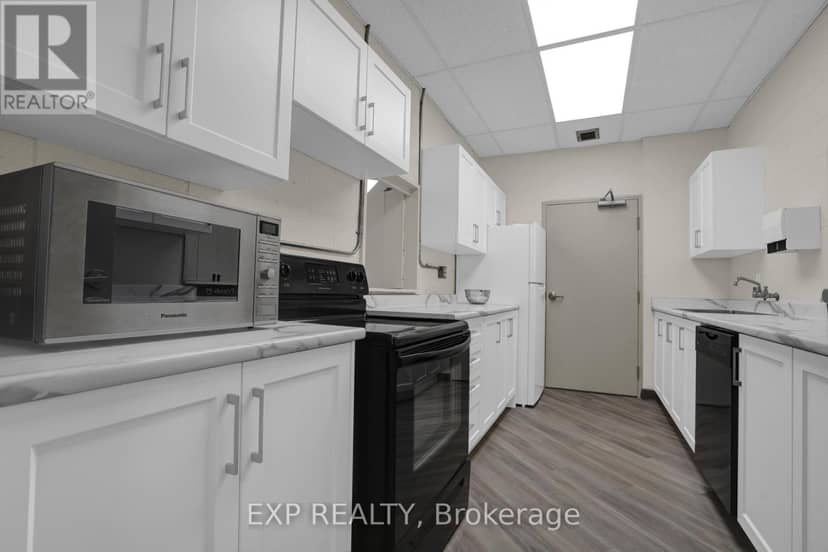706 - 40 Baif Boulevard — photo 33 of 40