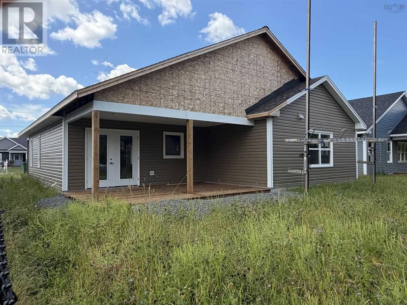 31 Covey Drive — photo 3 of 40