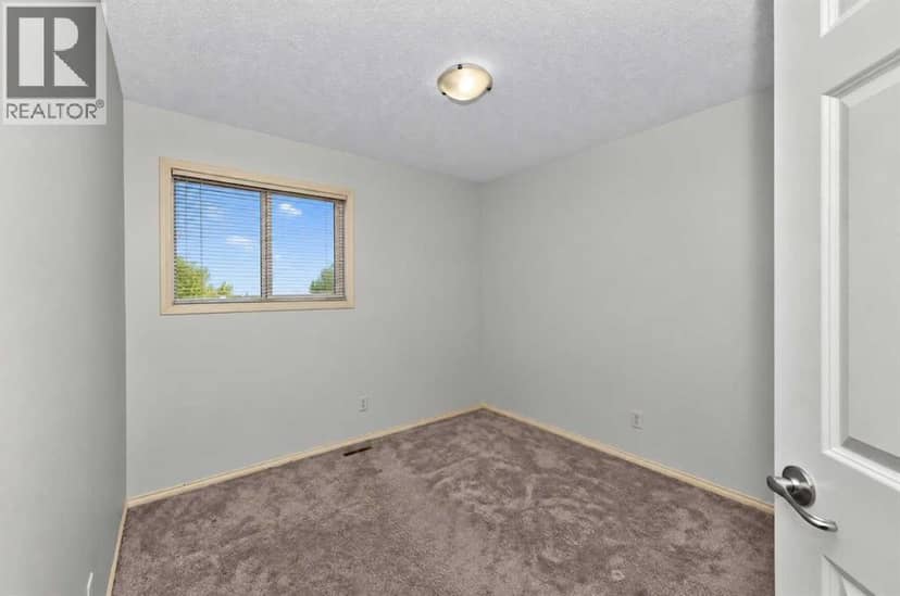 71 Evansford Circle NW — photo 25 of 40