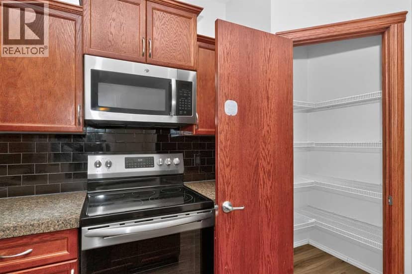 71 Evansford Circle NW — photo 17 of 40