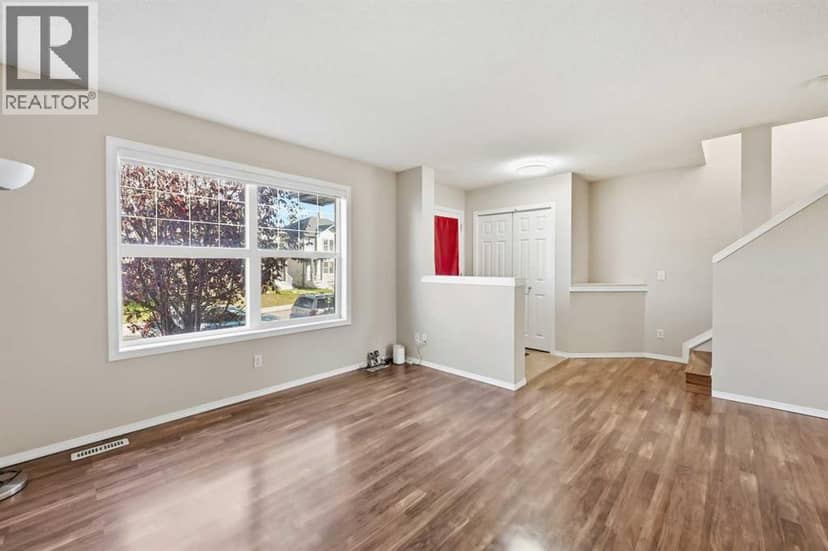 33 Saddlebrook Common NE, Calgary, photo 4