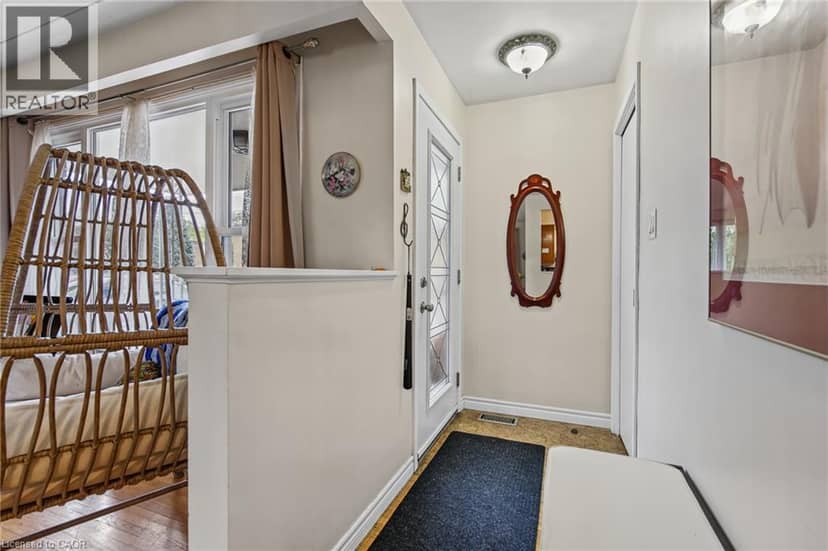 218 MONTROSE Street S, Cambridge, photo 4