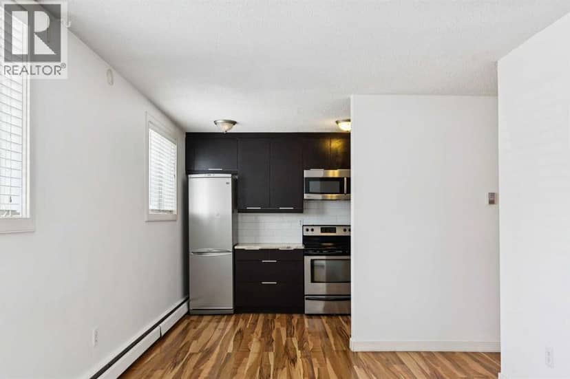 14, 1717 Westmount Road NW — photo 14 of 38