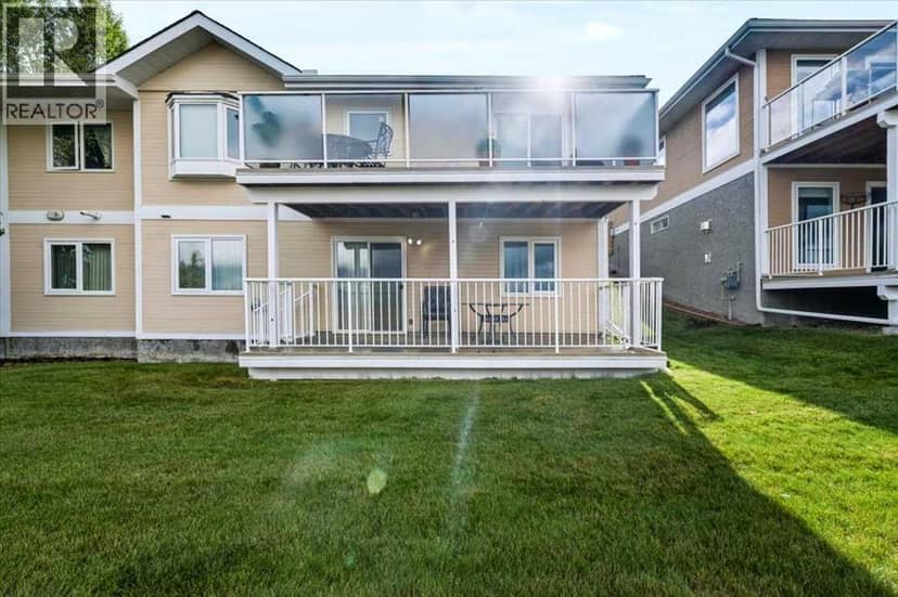 36, 140 Strathaven Circle SW, Calgary, photo 4