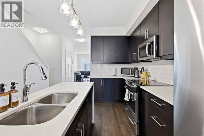 2, 3804 Parkhill Place SW — photo 15 of 40