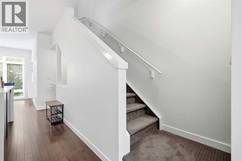 2, 3804 Parkhill Place SW — photo 21 of 40
