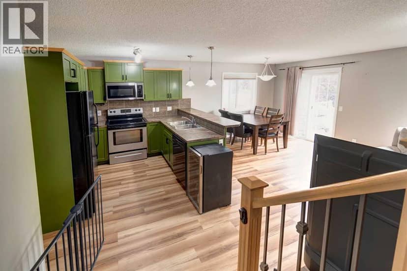 154 Canals Circle SW — photo 14 of 38