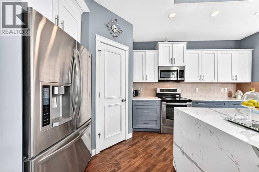 1580 New Brighton Drive SE — photo 12 of 40