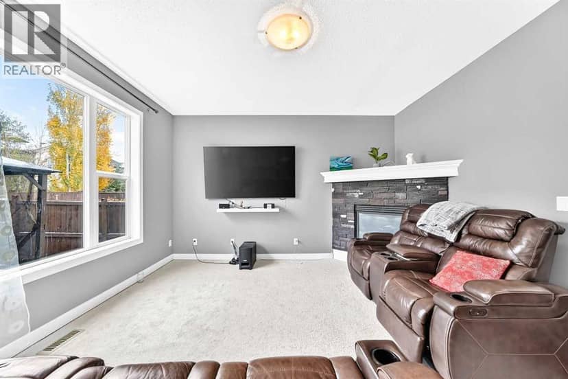 1580 New Brighton Drive SE — photo 18 of 40