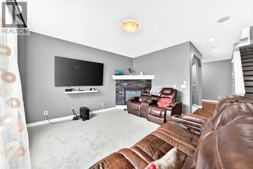 1580 New Brighton Drive SE — photo 19 of 40