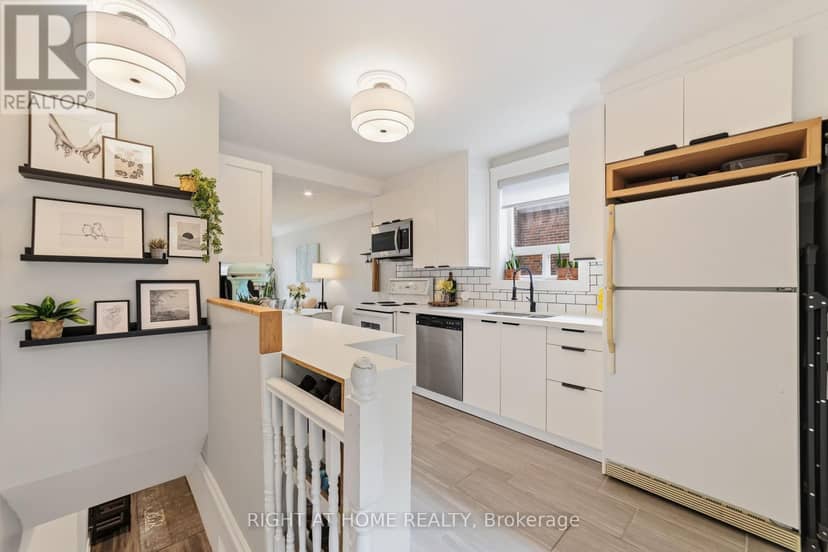 206 East 19th Street — photo 11 of 29